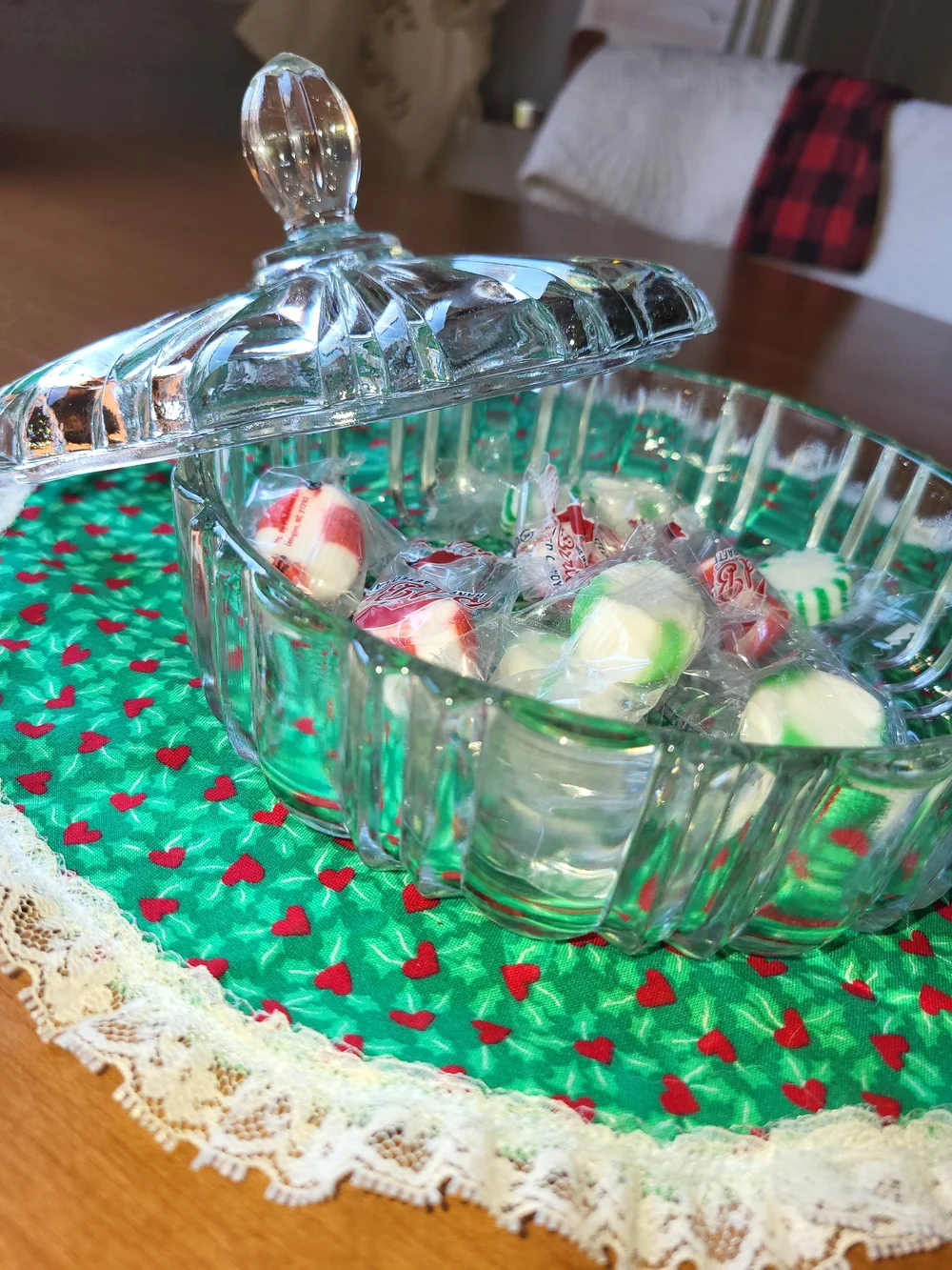 Anchor Hocking Clear Glass Covered Vanity Dish - Pressed Pattern
